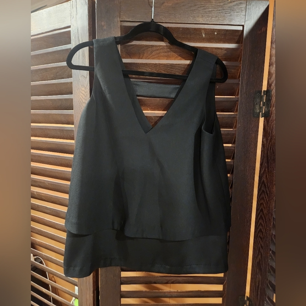 Banana Republic Black V-Neck Blouse